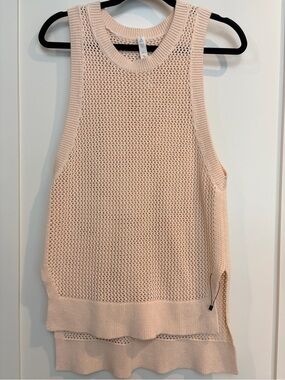 Rare 💕Lululemon Open Knit Sleeveless Tank Top/Vest